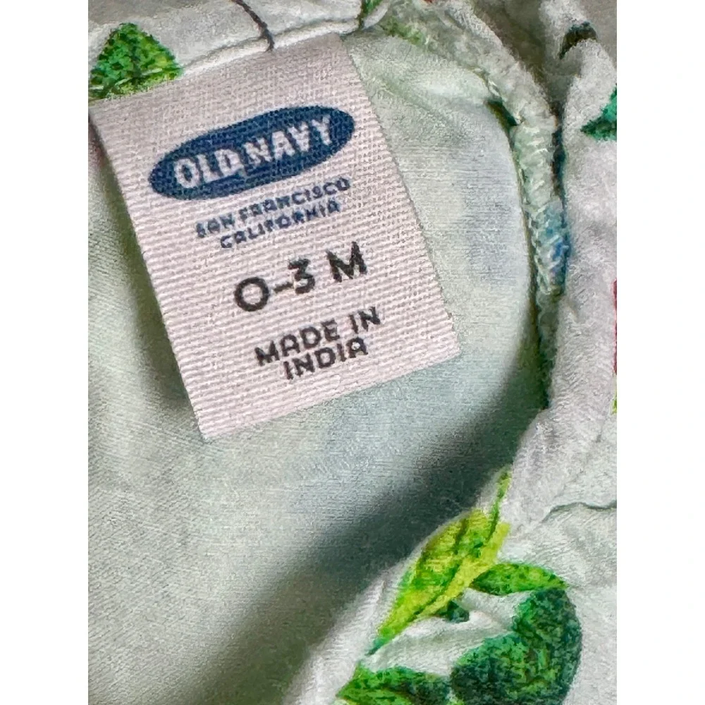 Old Navy Baby Girl Floral Flutter Sleeve Top White Pink Blue 0-3 Months